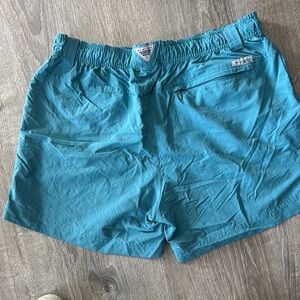 Columbia Backcast size large